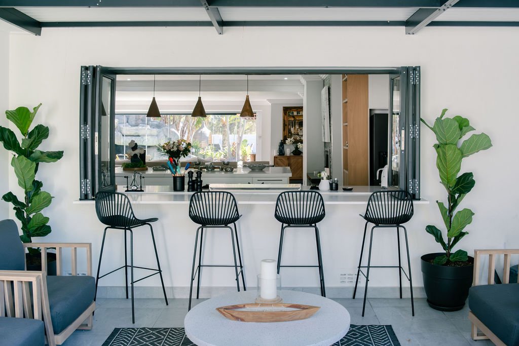 Patio bar lounge
